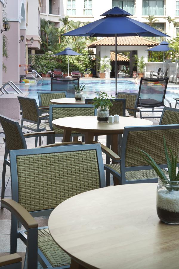 Fraser Place Robertson Walk Сингапур Екстериор снимка Synthetic rattan